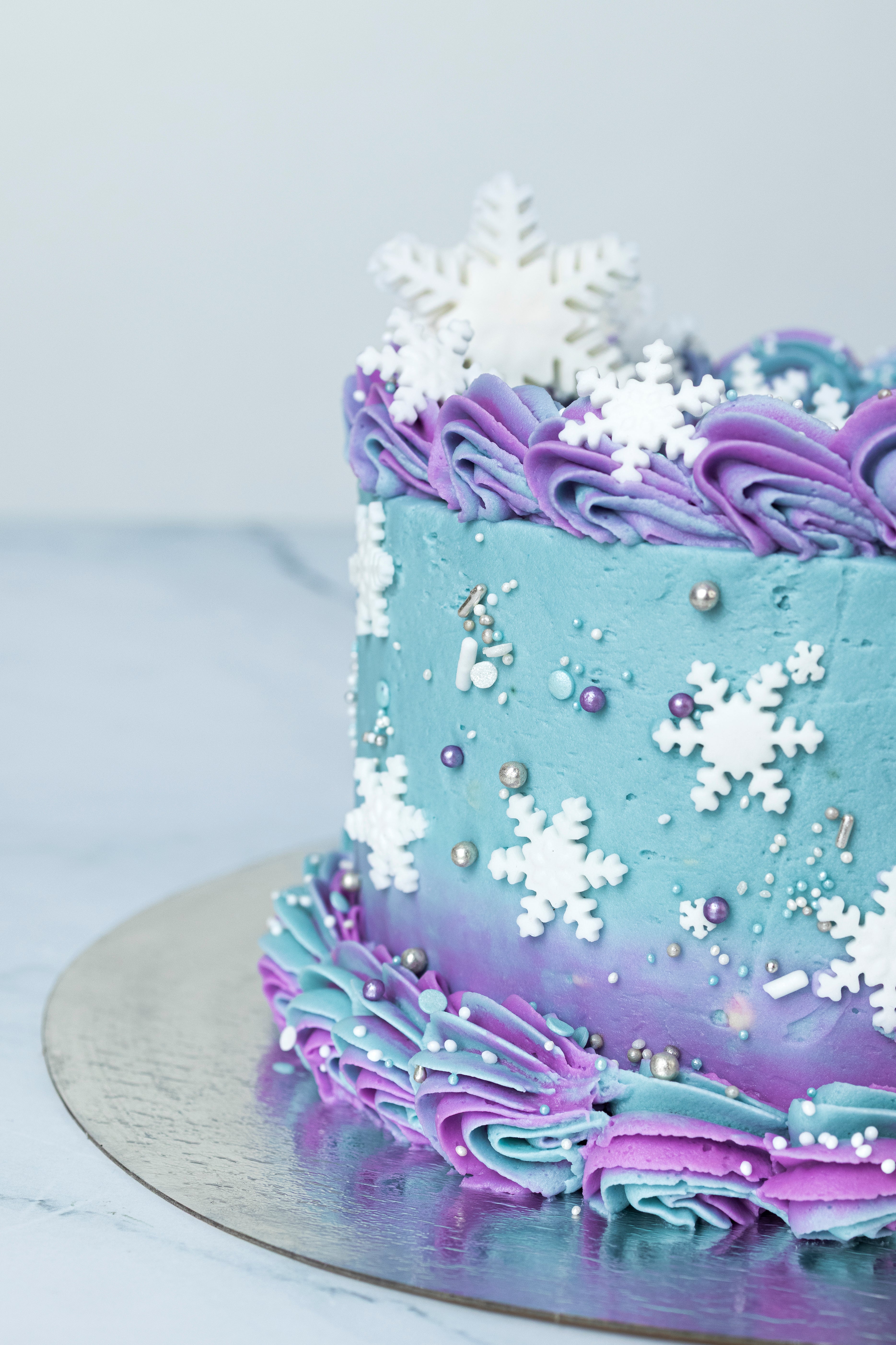 Frost Dream Cake