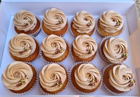 Golden Sands Treat Box - Standard