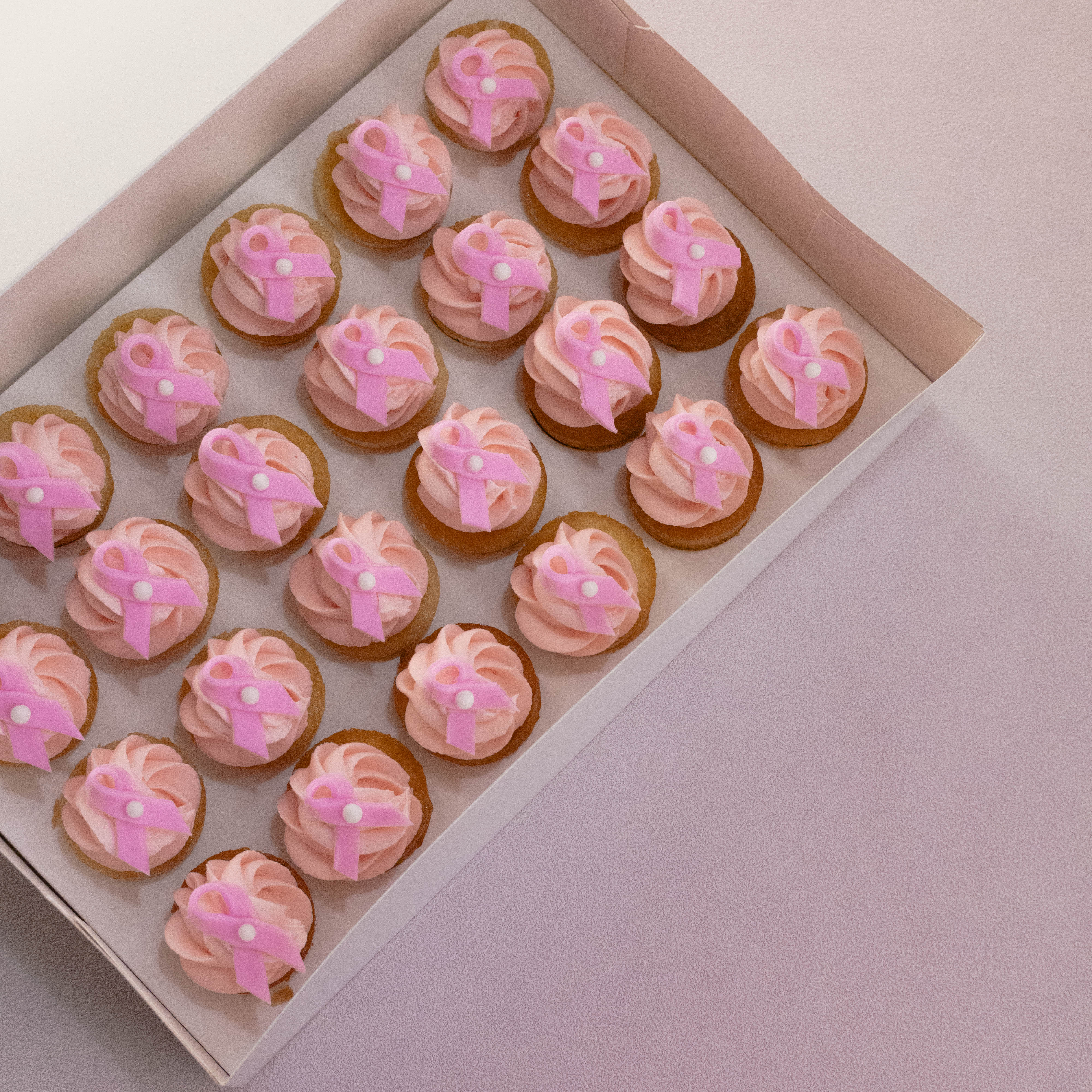 Rosa oktober-cupcakes