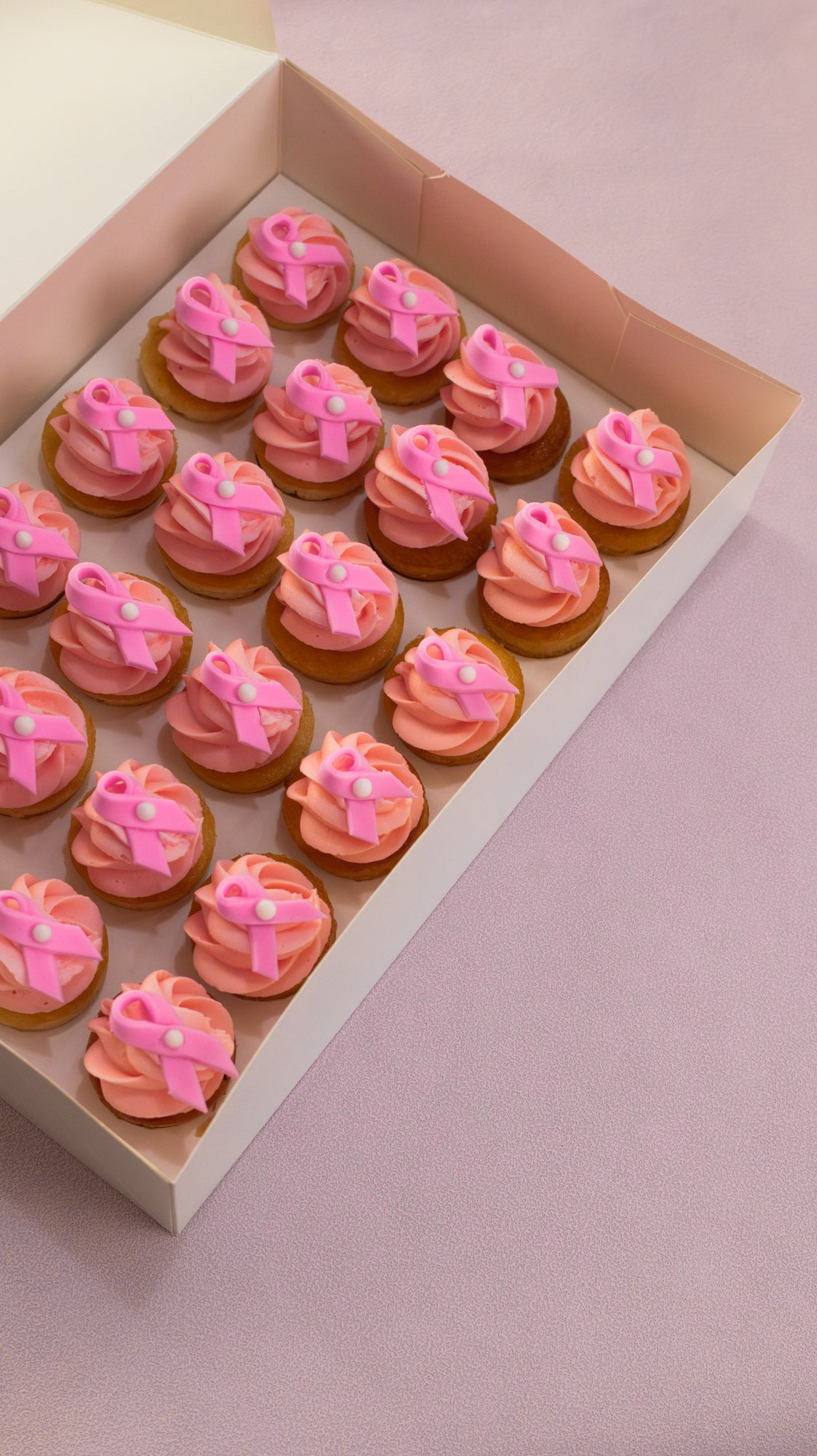 Rosa oktober-cupcakes