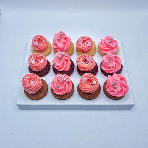 12st mini Power pink cupcakes
