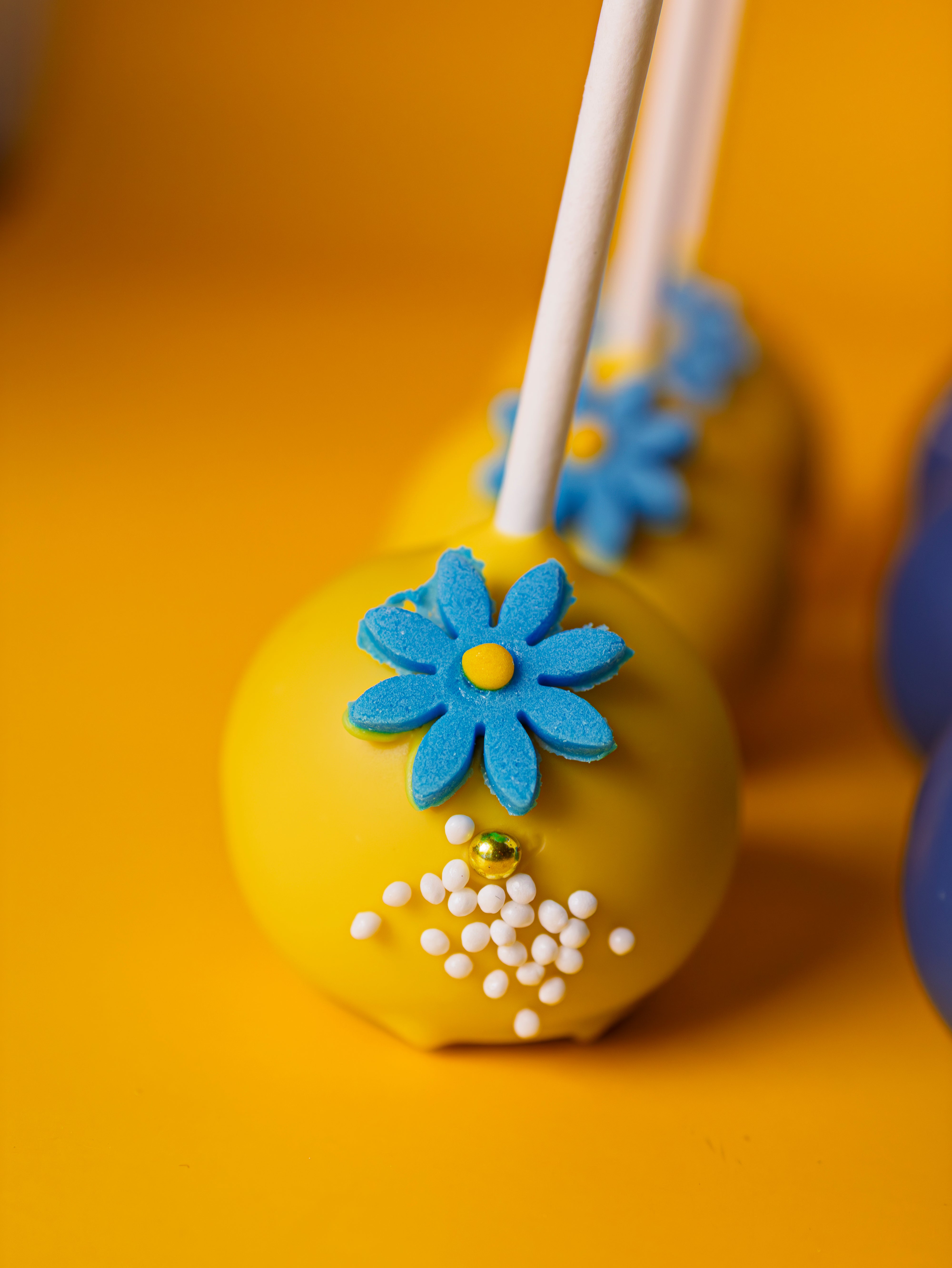 Student cakepops