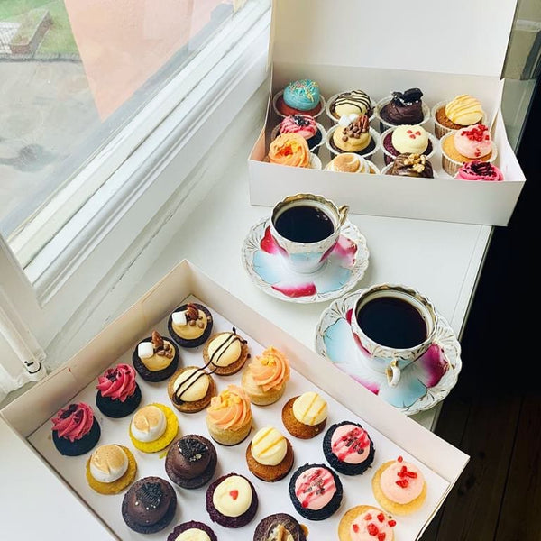 24st Mini cupcakes box